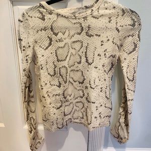 Cute snakeskin shirt!!